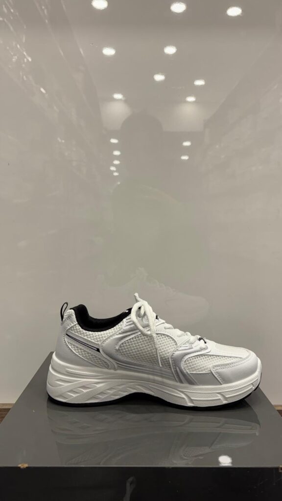 Sneaker #4
