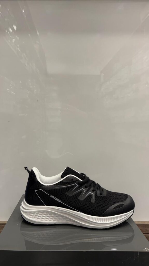Sneaker #8